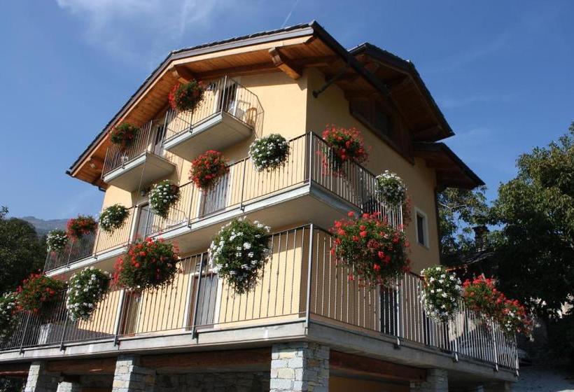 צימר Affittacamere Les Noyers