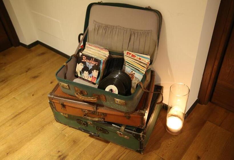 مبيت وإفطار Ar Mountains Lodge Villachiara