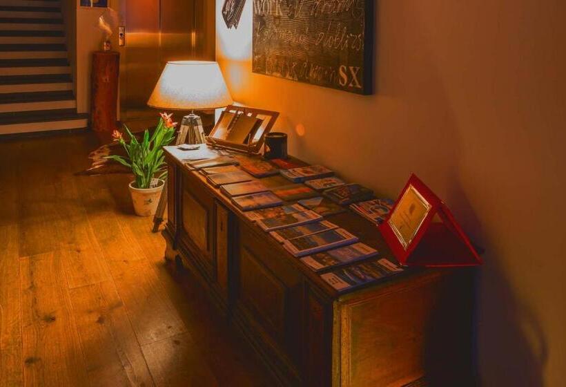ベッドアンドブレックファースト Ar Mountains Lodge Villachiara