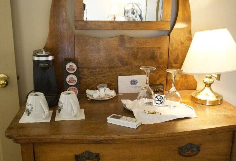 Bed and Breakfast Au Manoir De La Rue Merry