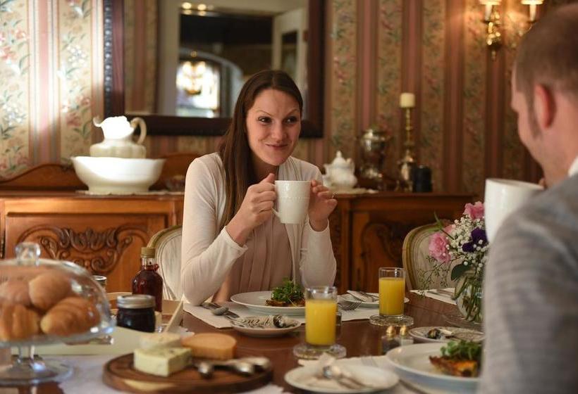 مبيت وإفطار Château La Motte Guest House