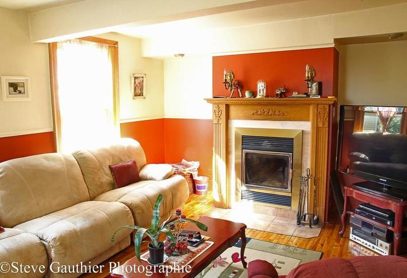 مبيت وإفطار Ici Et Maintenant