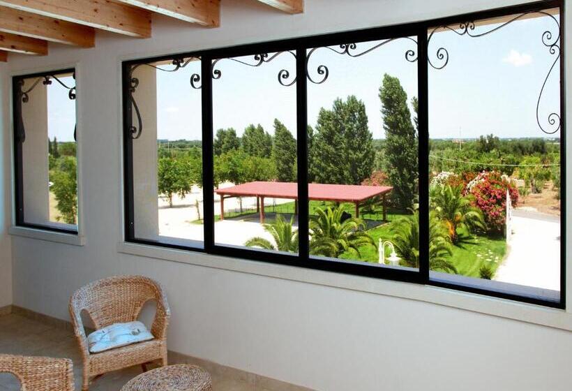 مبيت وإفطار Tenuta Monaci La Murra