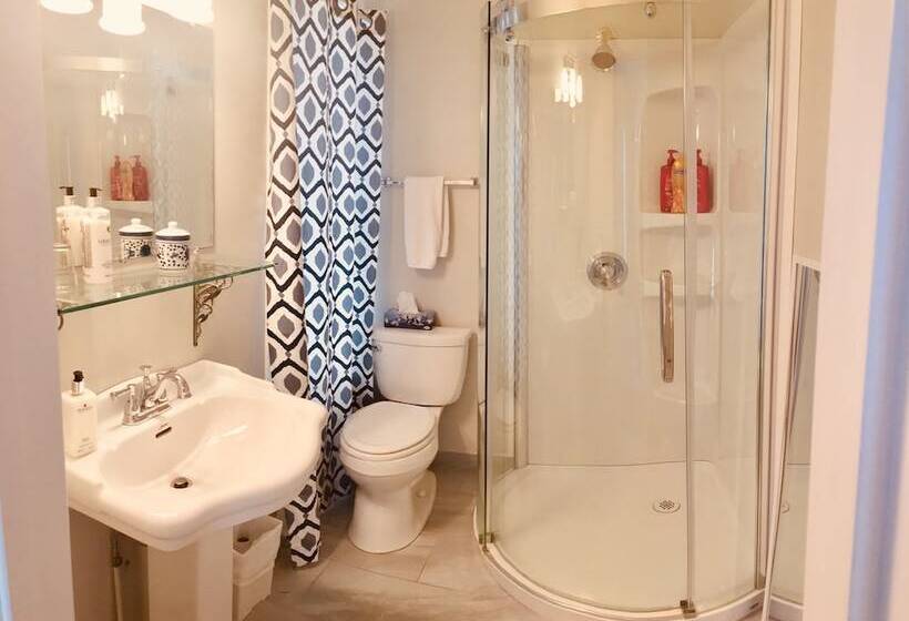 مبيت وإفطار Treadwell Inn