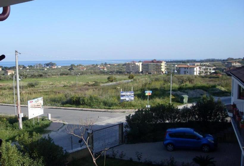 Bed and Breakfast Yellow House