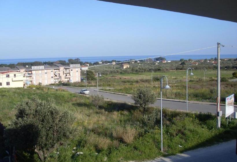 Bed and Breakfast Yellow House