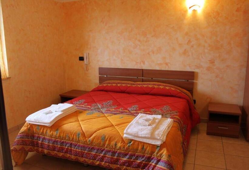 Bed and Breakfast Yellow House