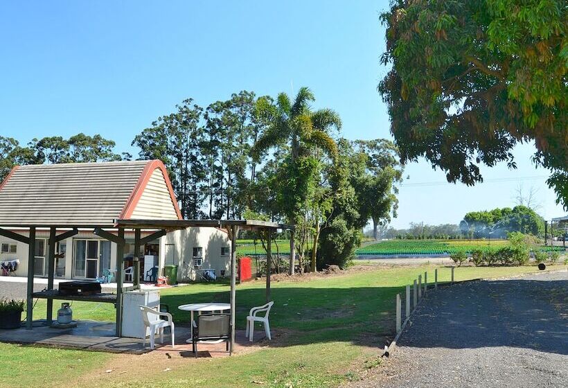 Beerwah Glasshouse Motel