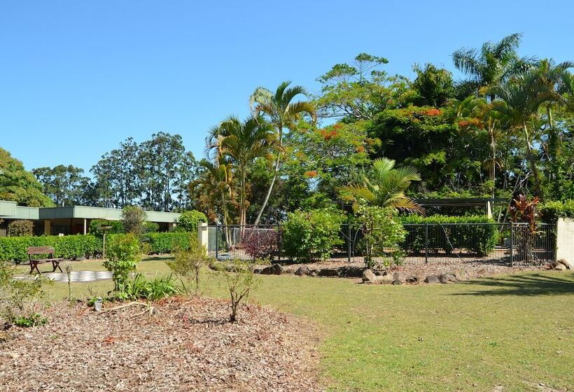 Beerwah Glasshouse Motel