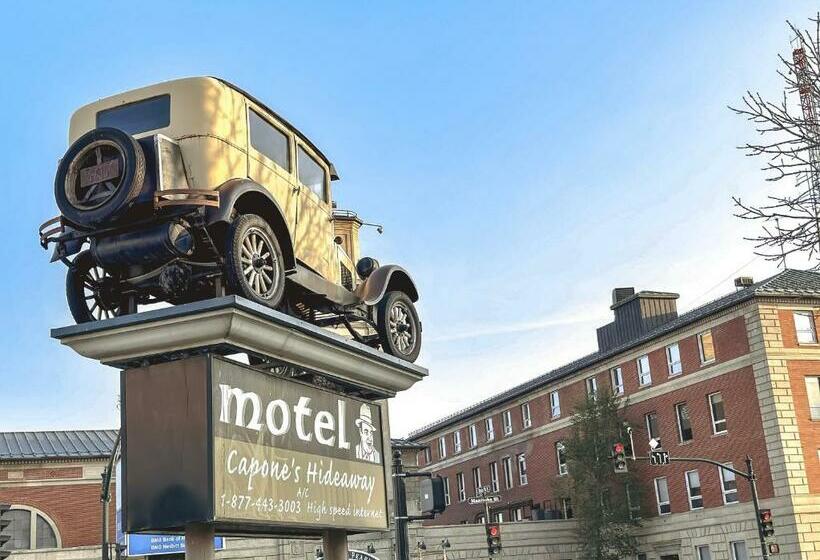 Capone's Hideaway Motel