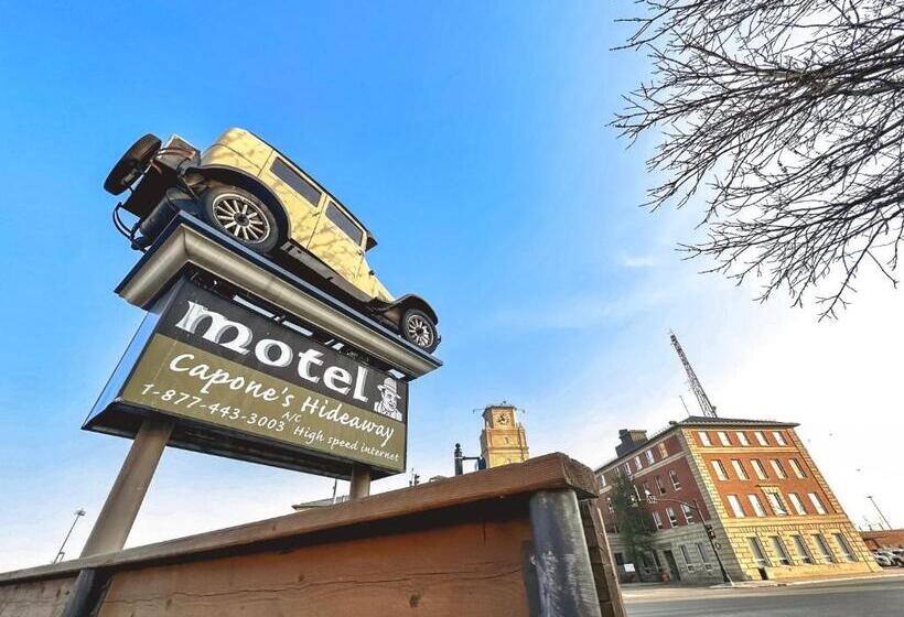 Capone's Hideaway Motel