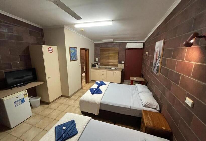Darwin Boomerang Motel And Caravan Park