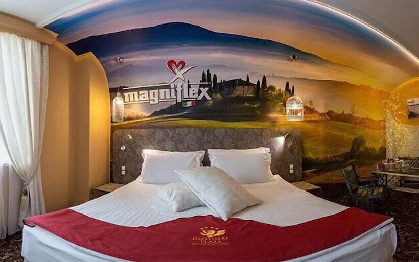 Diplomat Plaza Hotel & Resort