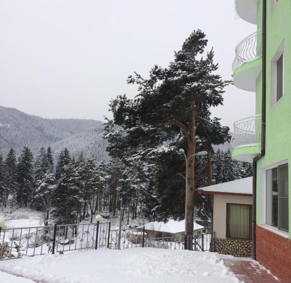 Family Hotel Panorama