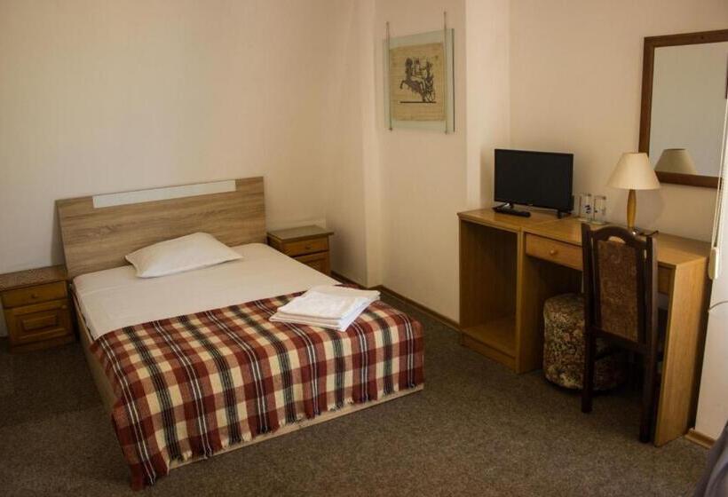 Family Hotel Saint Iliya