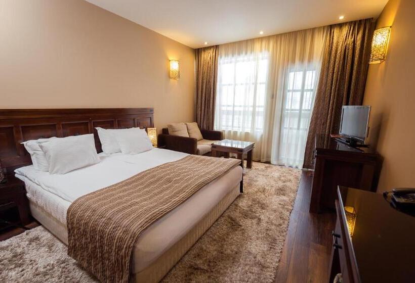 Family Hotel Strannopriemnitza