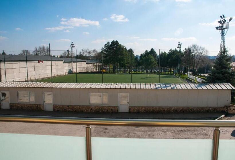 Hostel Izida 2