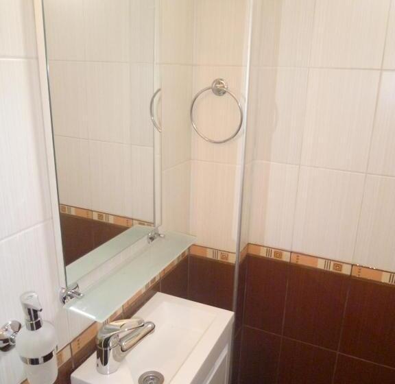 Hostel Rayska Yabalka