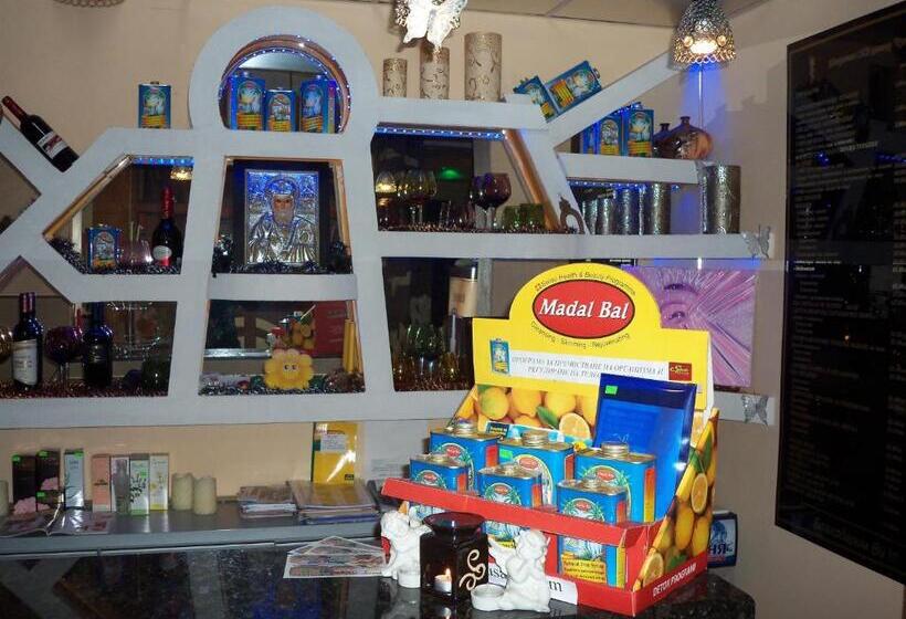 ホテル семеен хотел русалка