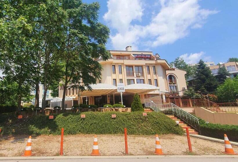 Family Hotel Classic