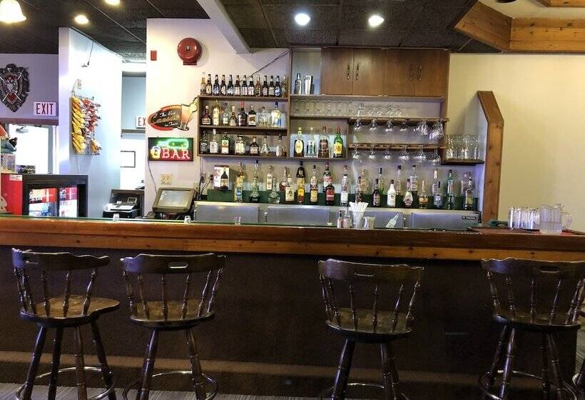 فندق Agassiz Park Lodge