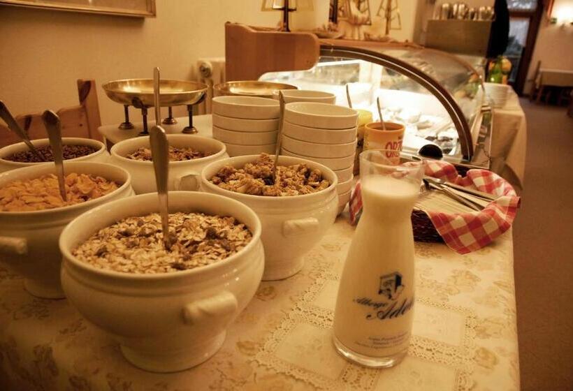 호텔 Albergo Adele