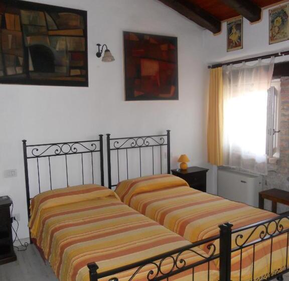 ホテル Albergo Julienne