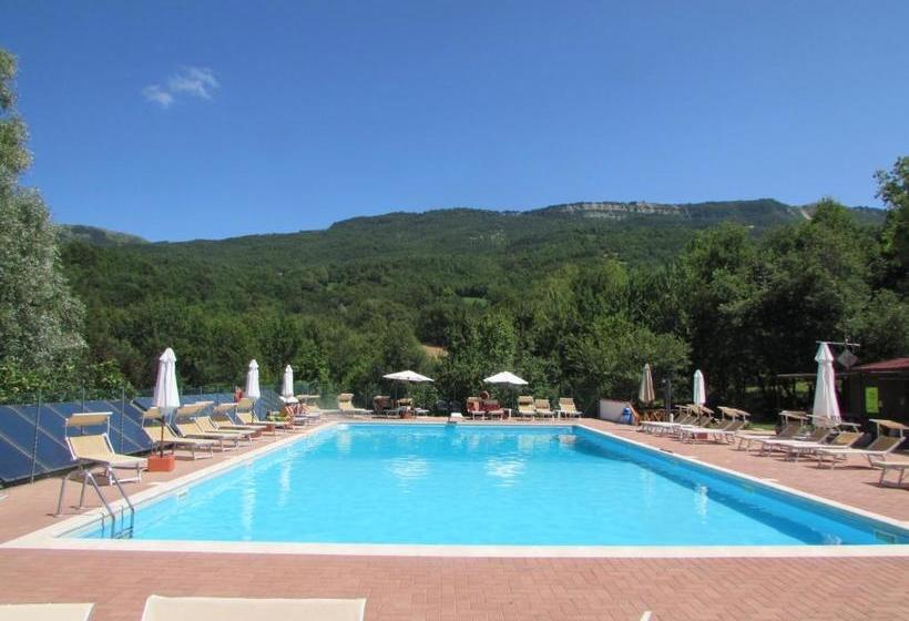 בית מלון כפרי Albergo Lago Verde