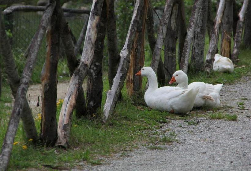 בית מלון כפרי Albergo Lago Verde