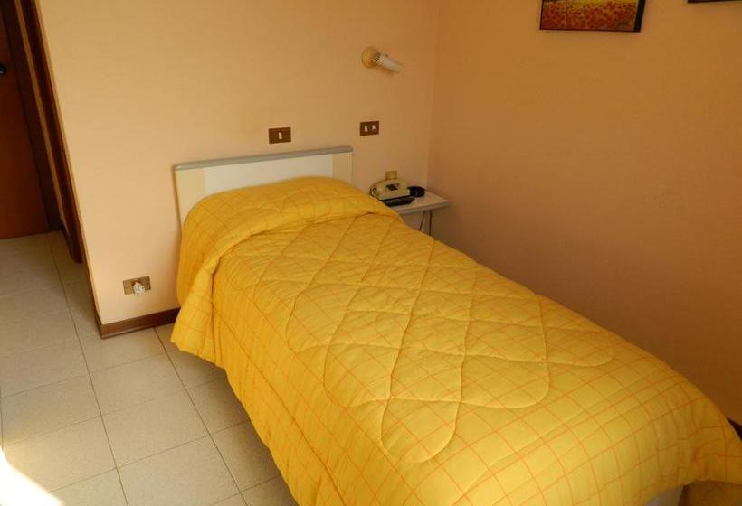 Отель Albergo Michieletto