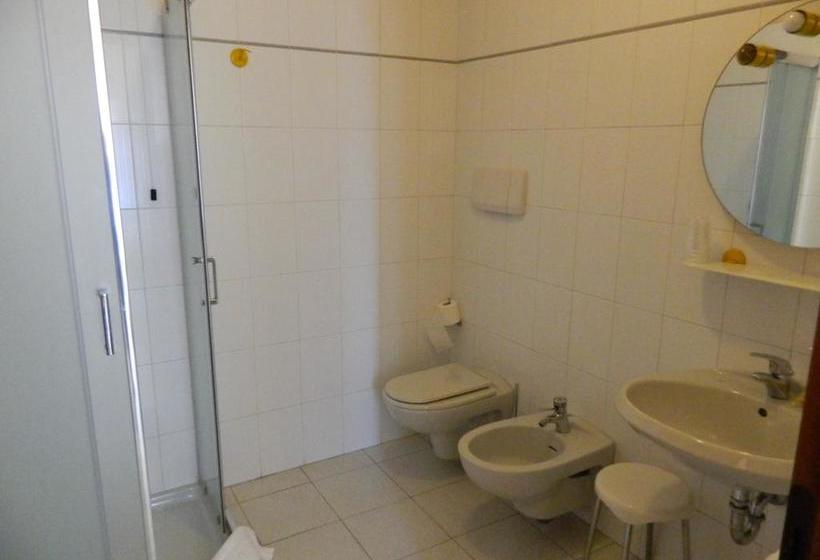 فندق Albergo Michieletto