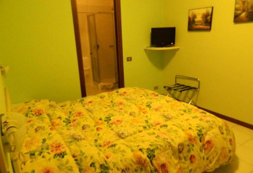 Отель Albergo Michieletto