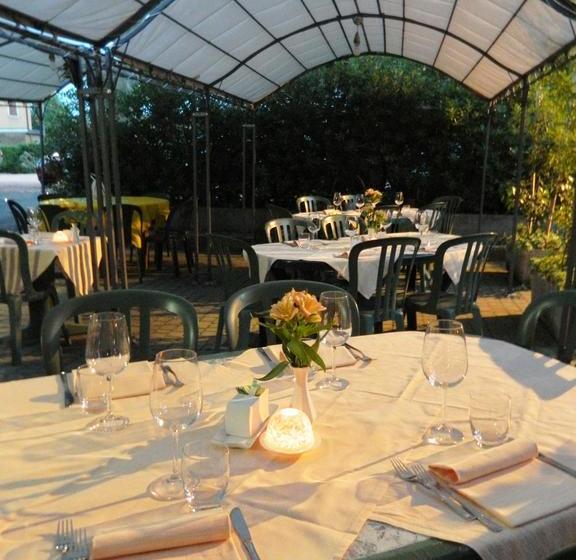 Отель Albergo Michieletto