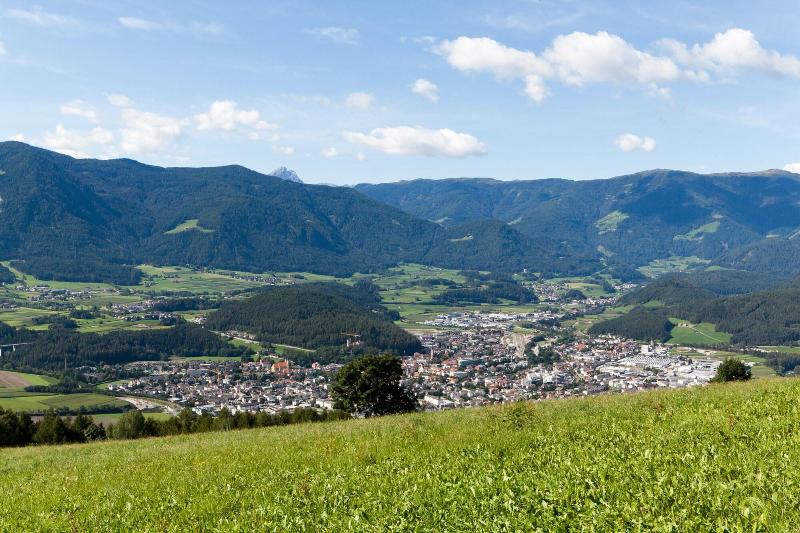 בית מלון כפרי Amaten