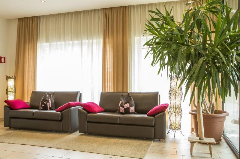 בית מלון כפרי Amaten