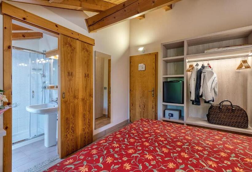 בית מלון כפרי Aurora