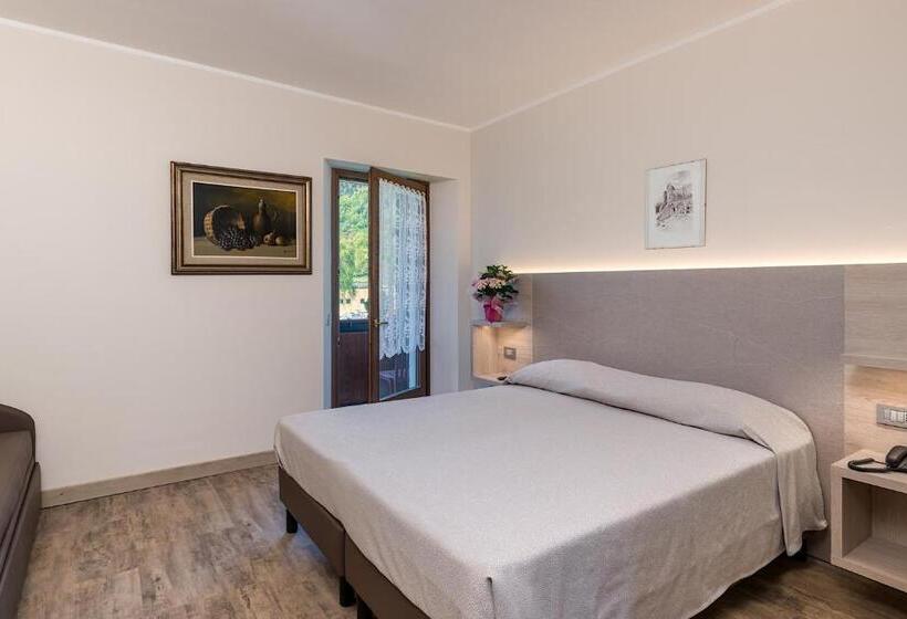 בית מלון כפרי Aurora