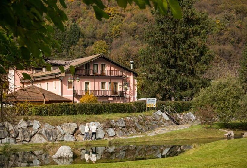 בית מלון כפרי Aurora