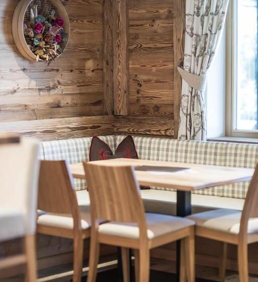 בית מלון כפרי B&b Feldmessner