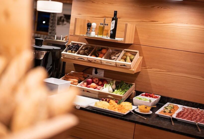 בית מלון כפרי B&b Feldmessner