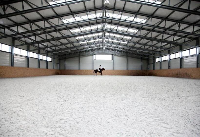 בית מלון כפרי Boutique Complex Trakiets