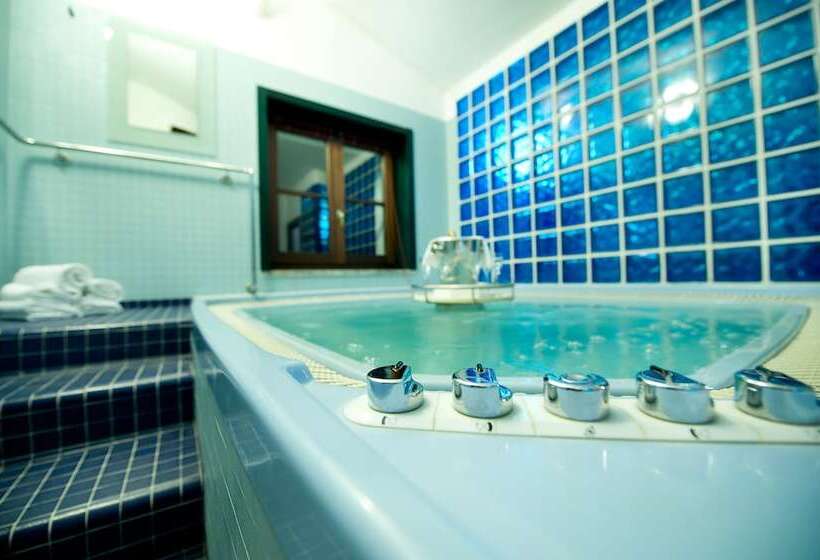 فندق Campelli