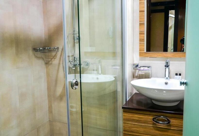 فندق Cartoon Razgrad