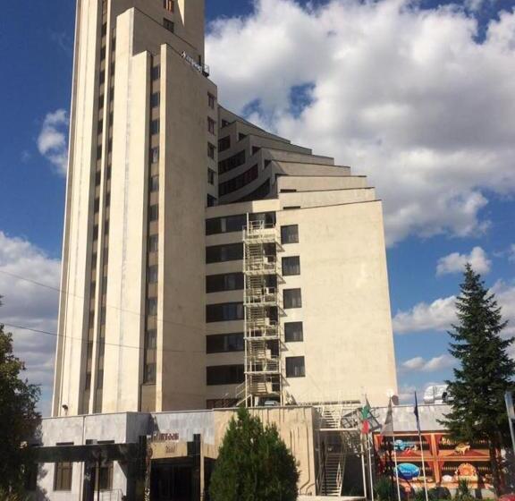 فندق Cartoon Razgrad