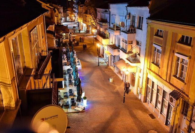 ホテル Central Guest Rooms