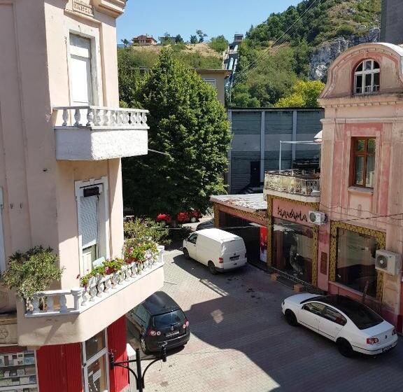 ホテル Central Guest Rooms