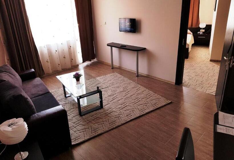 ホテル Central Guest Rooms