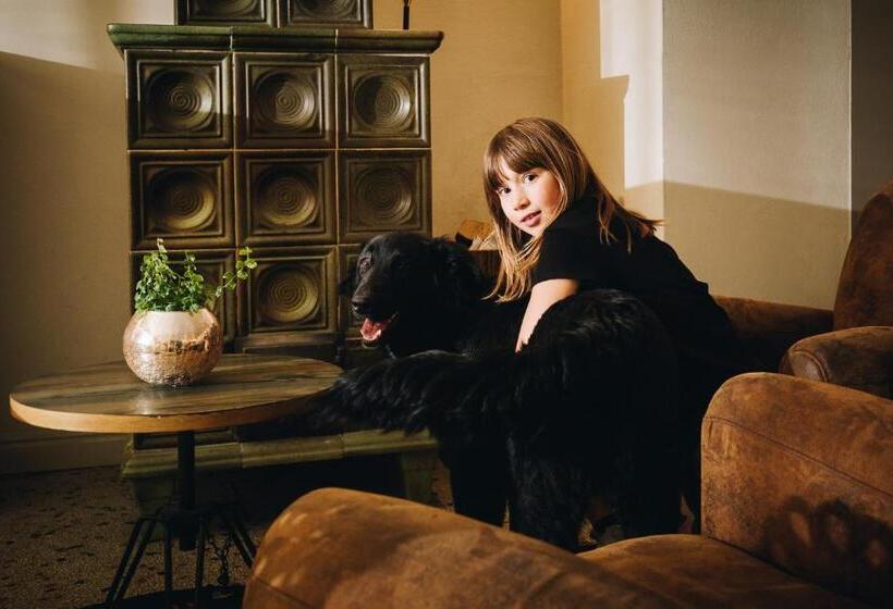 בית מלון כפרי Contra  Contarini