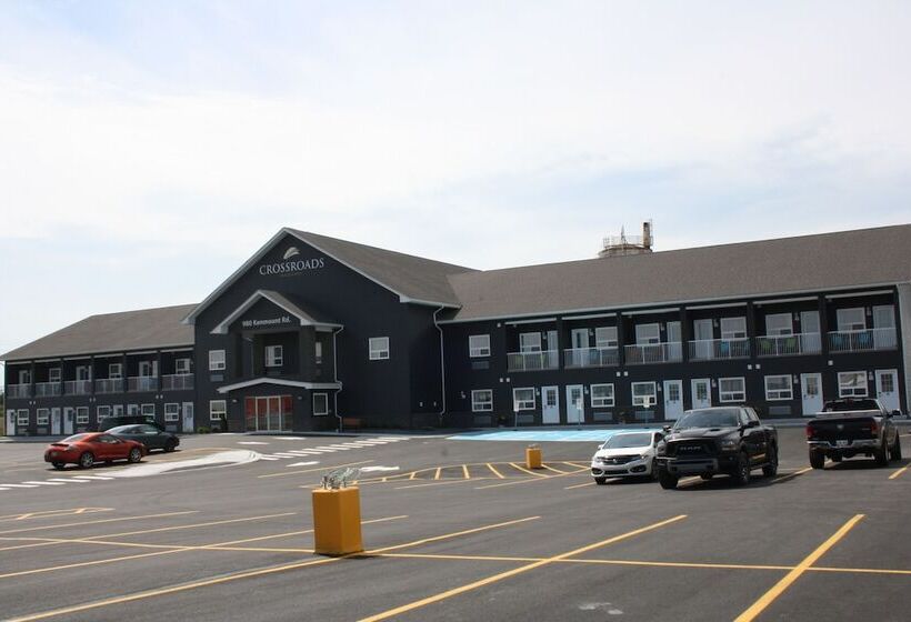 בית מלון כפרי Crossroads Inn & Suites