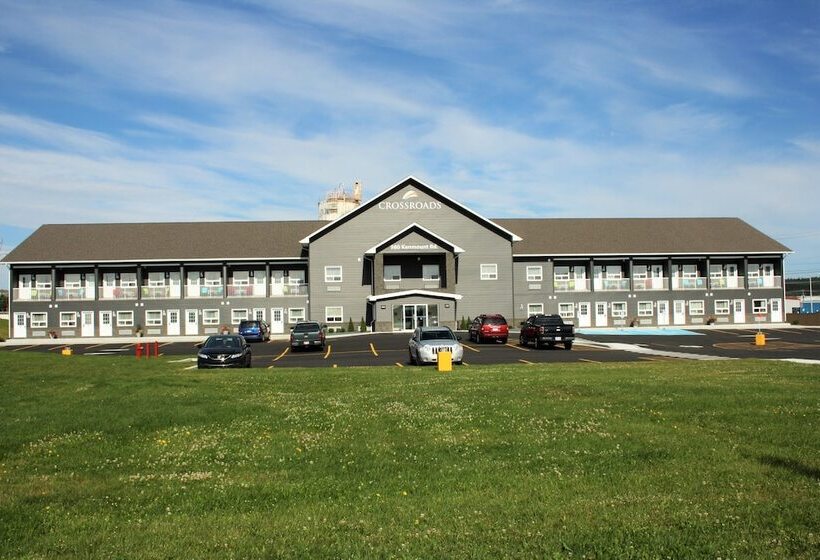 בית מלון כפרי Crossroads Inn & Suites